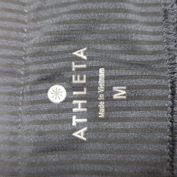 Athleta Good Match Skort 983247 Black  Medium Stripes Tennis Gym‎ Tiered Pleated - Picture 8 of 12